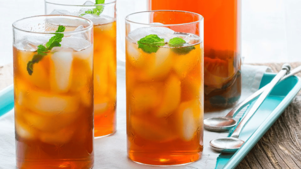 Peach-Flavored Keto Iced Tea