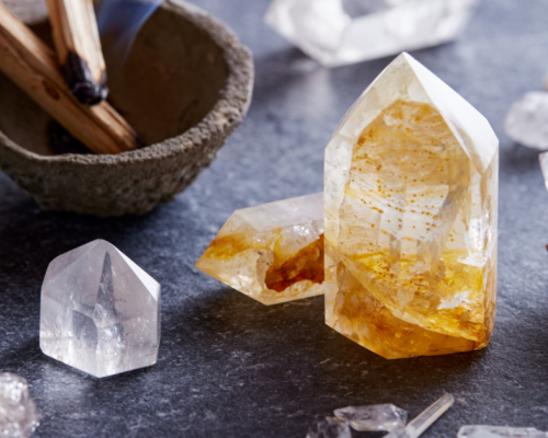 How to Meditate with Crystals Energy: A Journey into Peace